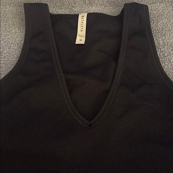 Athleta Black V-Neck Crop ribbed top. Medium GUC - Picture 3 of 4